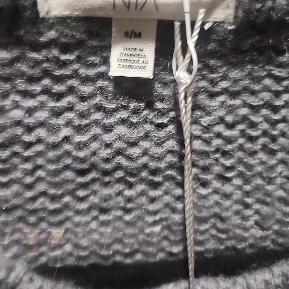 NIA Women's Gray Cardigan Sweater - Picture 4 of 4